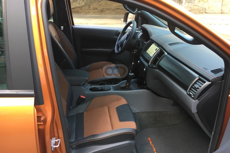 оранжевый Форд
 рейнджер 2018